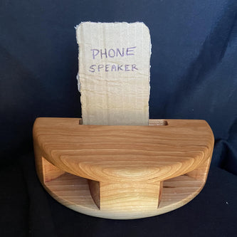 Passive smartphone speaker