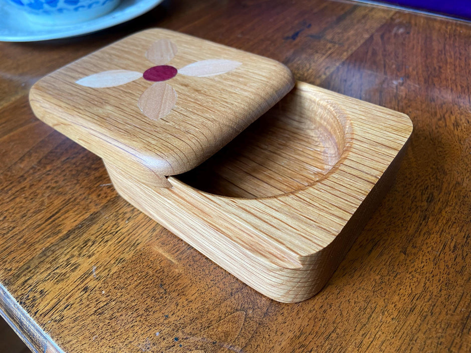 Small sliding dovetail box for desktop or bureau to hold desktop, keepsake or jewelry items.