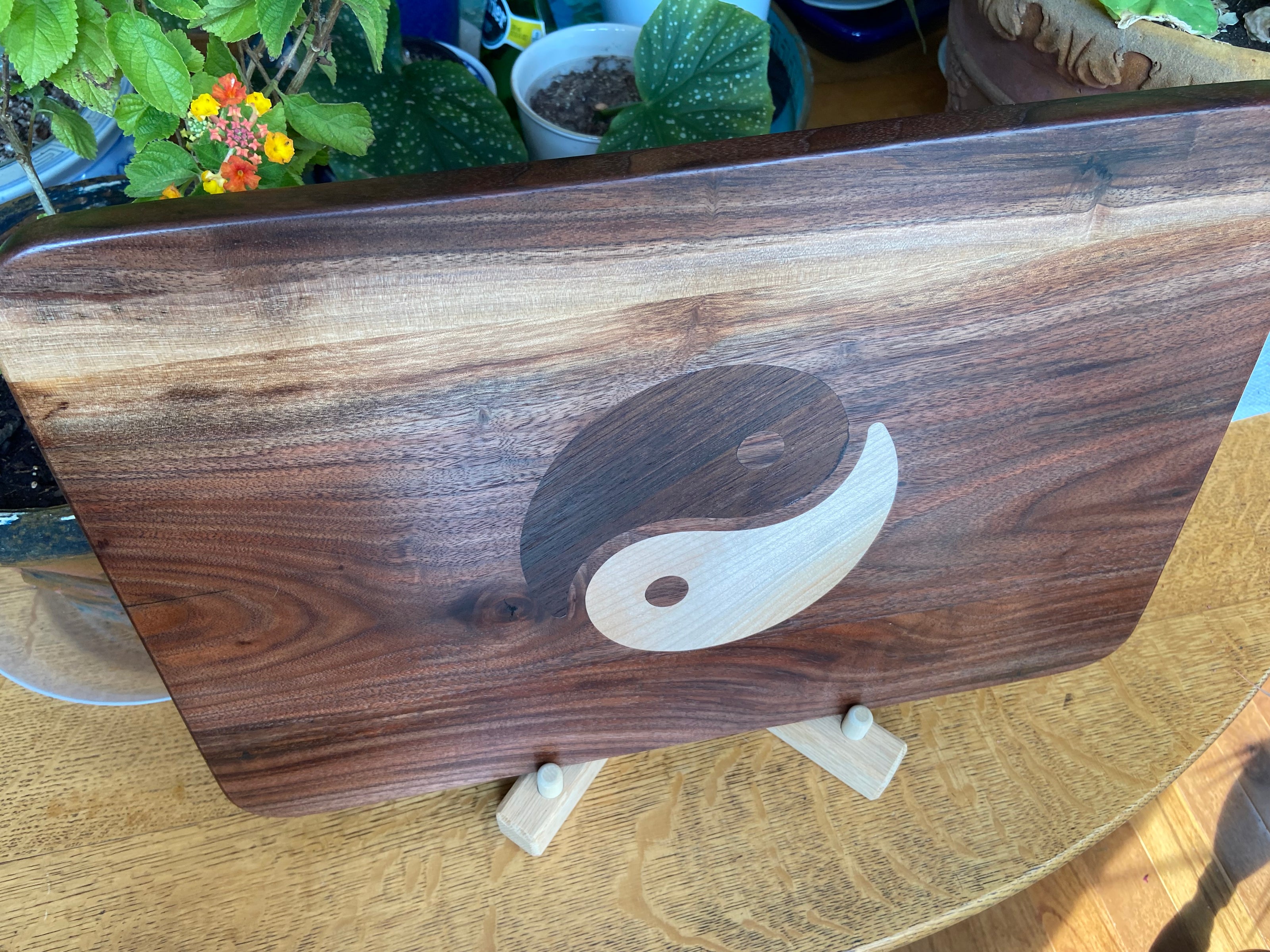 Walnut Charcuterie Board - soft Maple & Peruvian Walnut Yin Yang Inlay