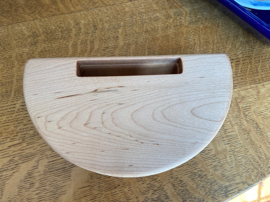 Smartphone Speaker Amplifier - Handmade Wood