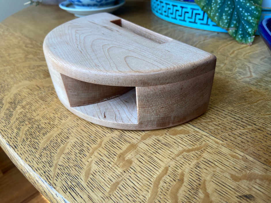 Smartphone Speaker Amplifier - Handmade Wood