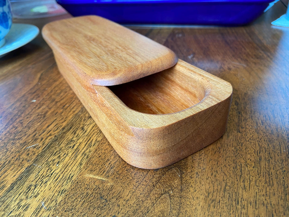 Handcrafted Keepsake Box/Wood Inlay - 8.25