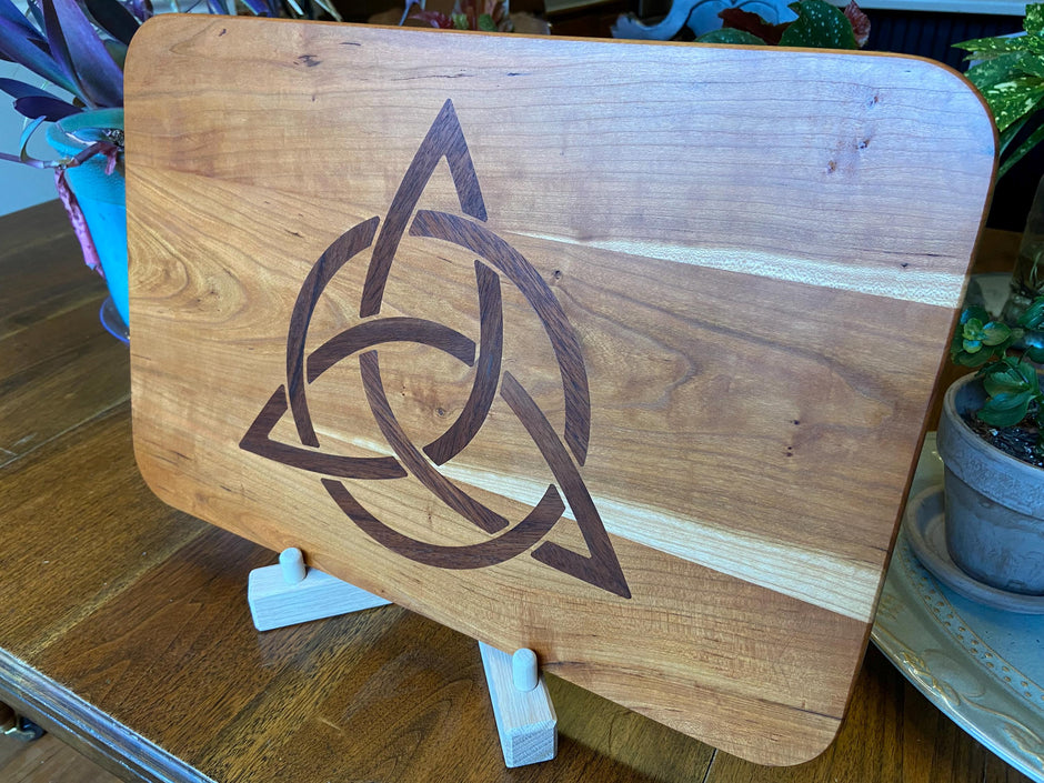 Cherry Charcuterie Board - Celtic Knot (triquetra) Peruvian Walnut Inlay.